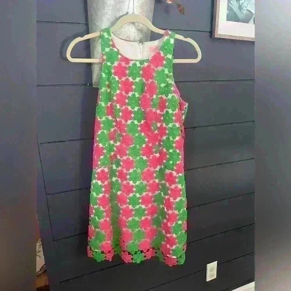 Lilly Pulitzer 'PEARL' Dress Pink & Green Crochet Lace Flower Sheath Sz 2